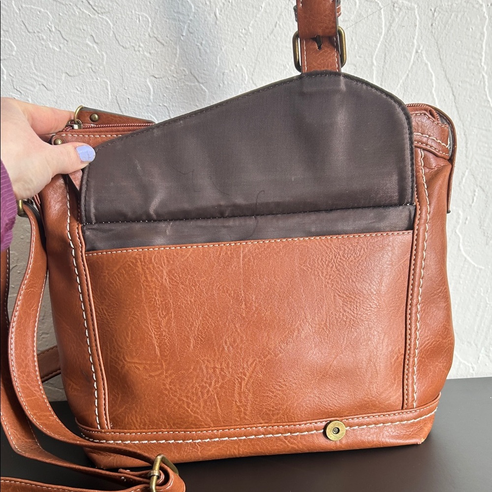 Børn Brown Adjustable Crossbody Bag with Front Pocket - Picture 2 of 16